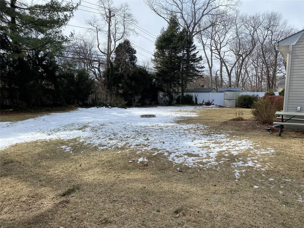 42 Crocus Lane Commack NY 11725