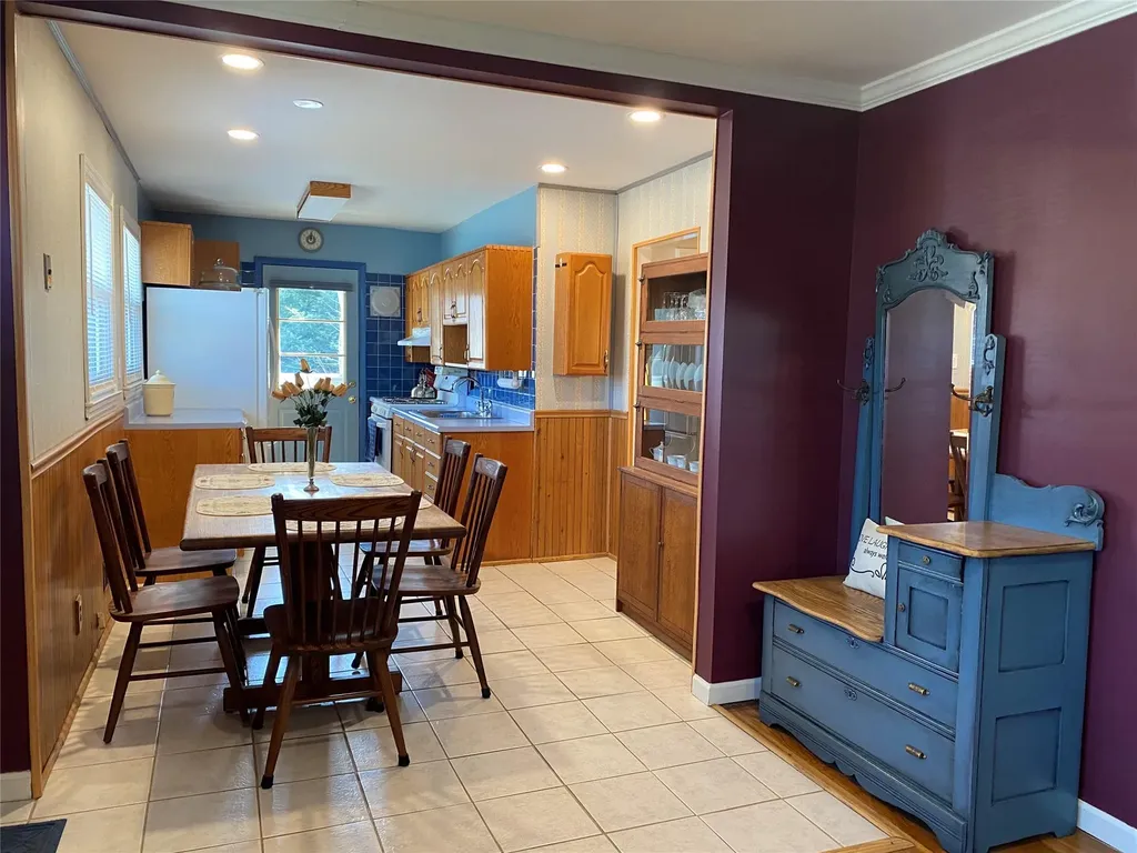 42 Crocus Lane Commack NY 11725