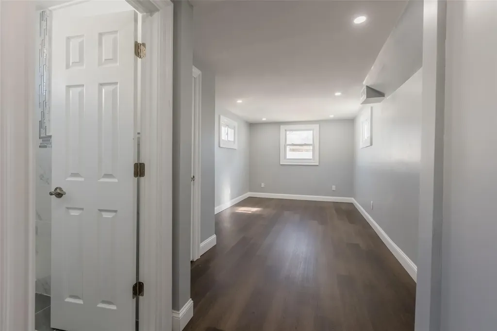 1415 Brooklyn Boulevard Bay Shore NY 11706