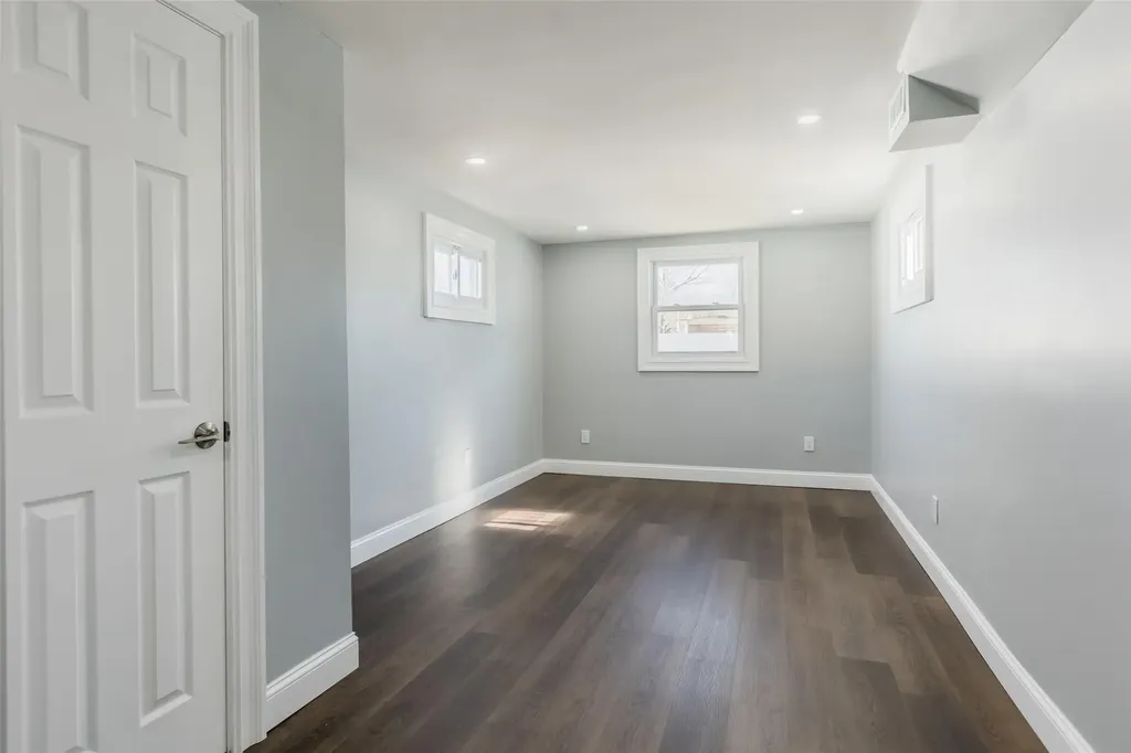 1415 Brooklyn Boulevard Bay Shore NY 11706