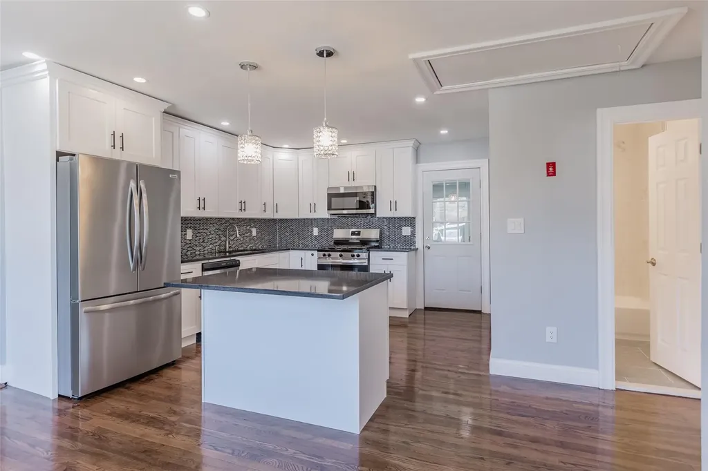 1415 Brooklyn Boulevard Bay Shore NY 11706