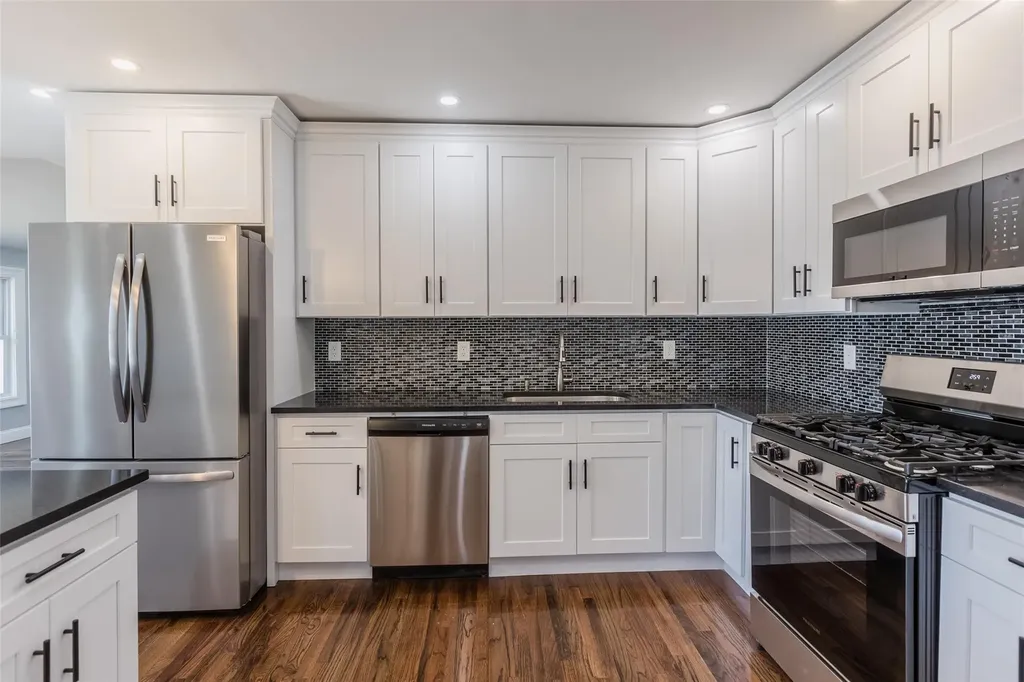 1415 Brooklyn Boulevard Bay Shore NY 11706