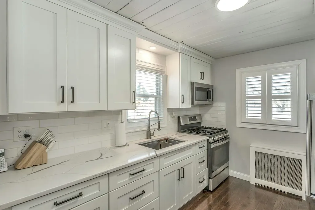 37 Northridge Avenue Merrick NY 11566