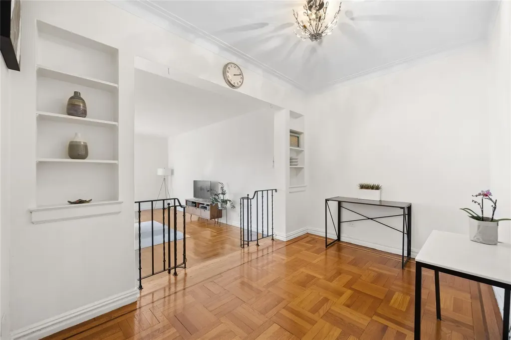 210 Martine Avenue White Plains NY 10601