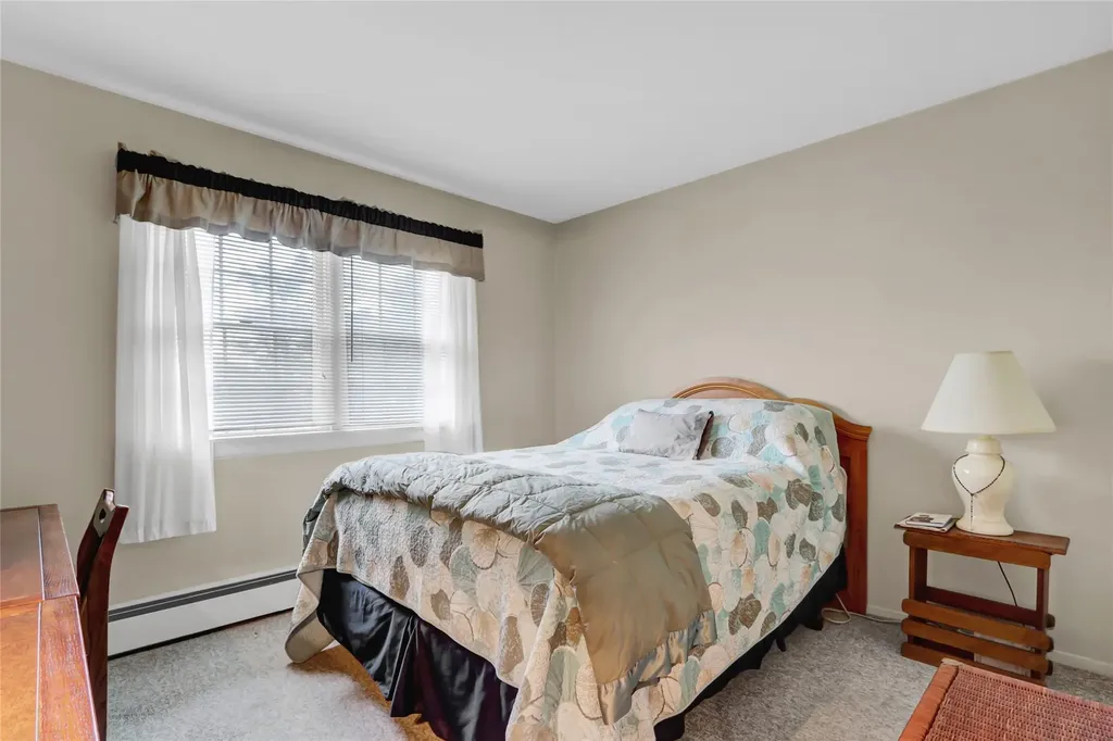 25 Cedarwood Lane Commack NY 11725