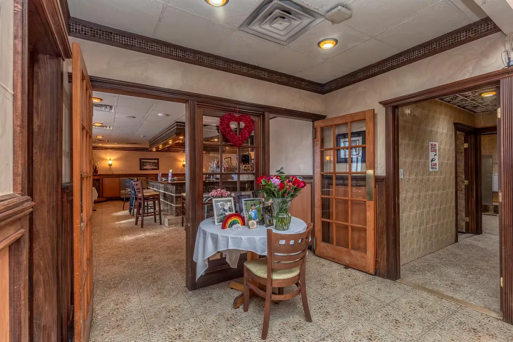 812 Ulster Avenue Kingston NY 12401