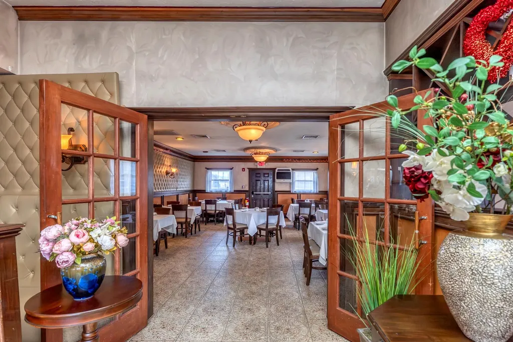 812 Ulster Avenue Kingston NY 12401