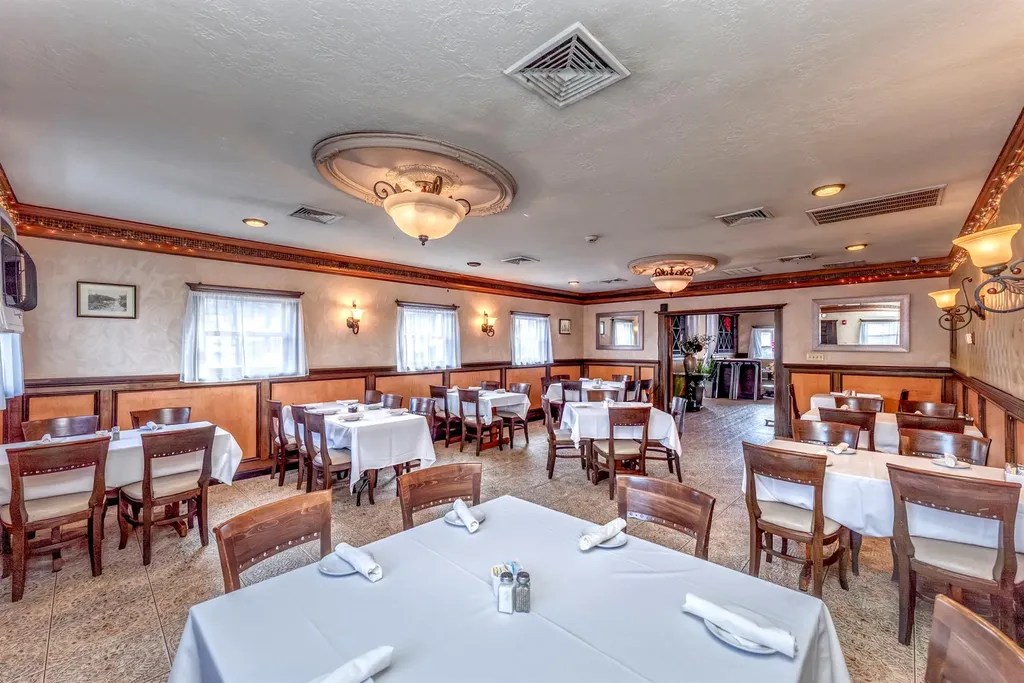812 Ulster Avenue Kingston NY 12401