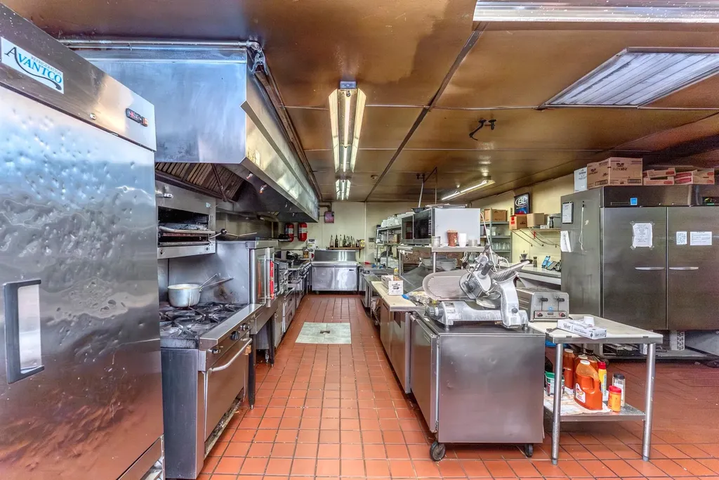 812 Ulster Avenue Kingston NY 12401