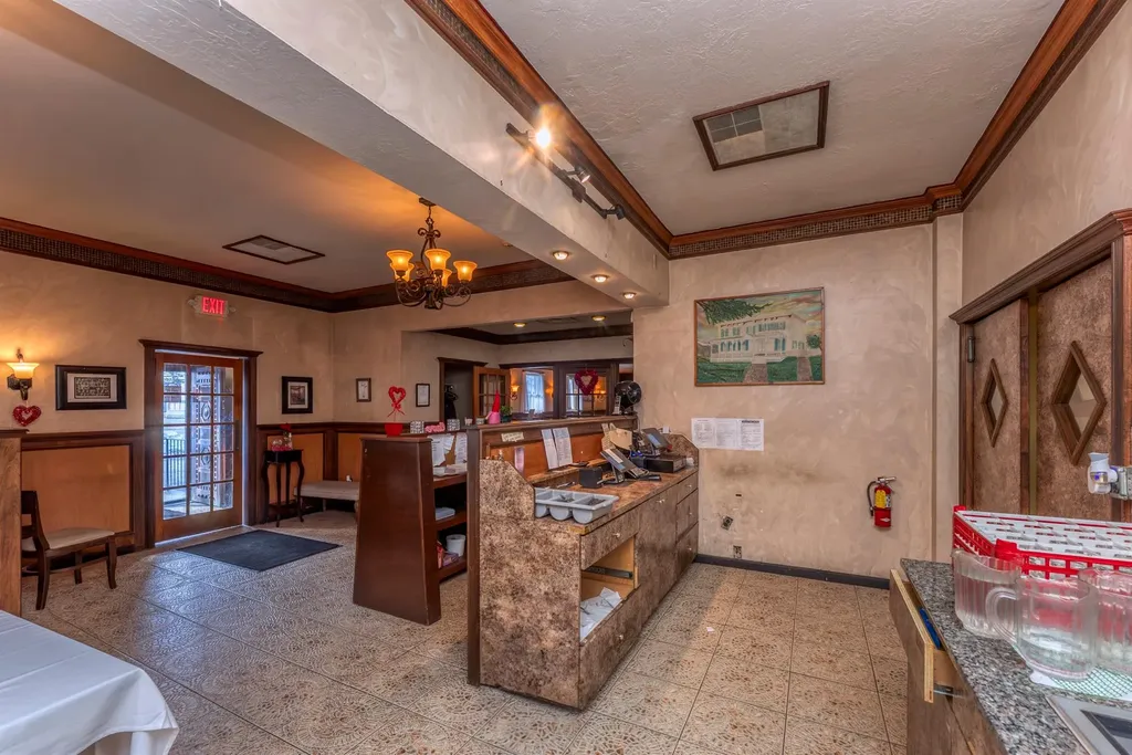 812 Ulster Avenue Kingston NY 12401