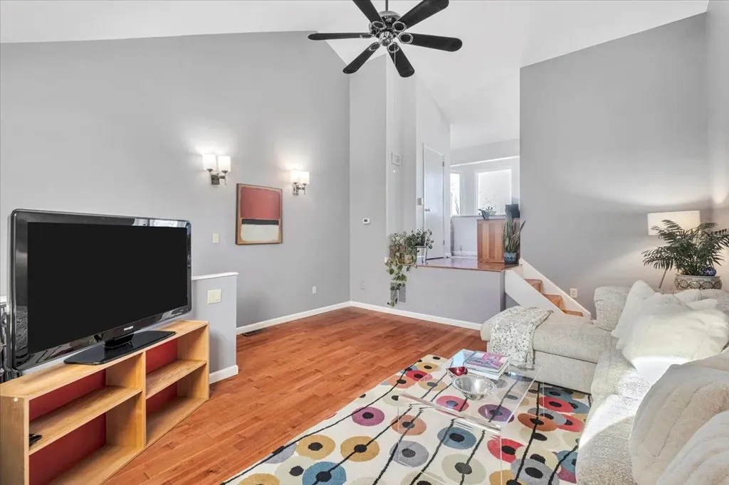 57 Waterside Close Eastchester NY 10709