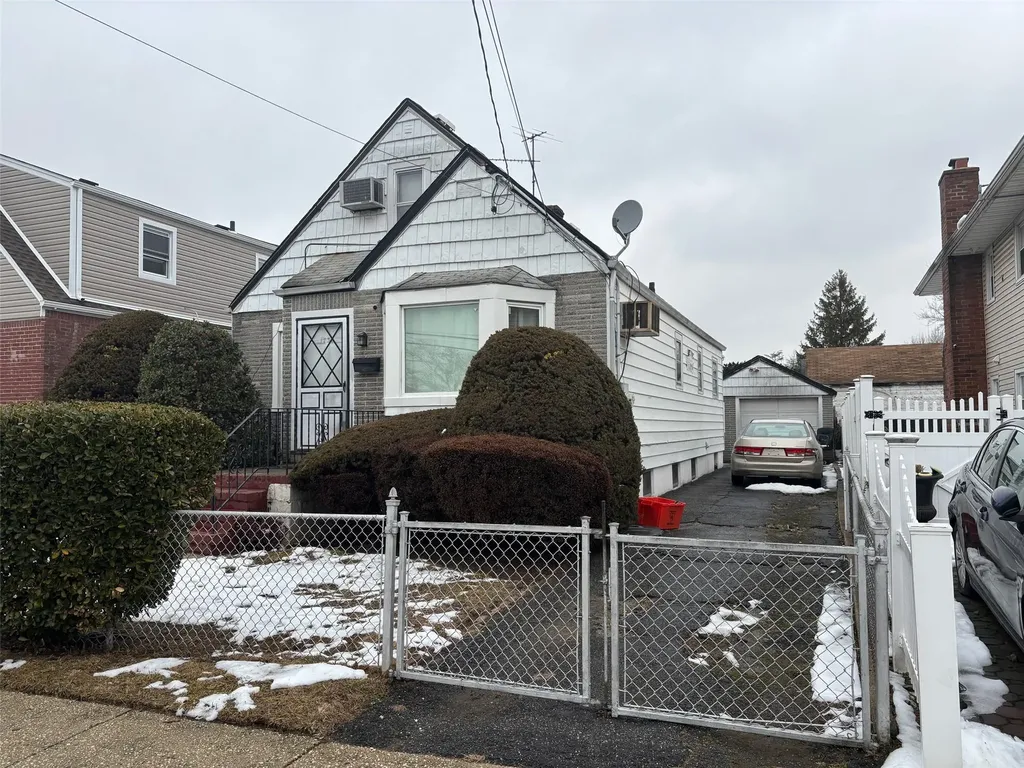 1730 Atherton Avenue Elmont NY 11003