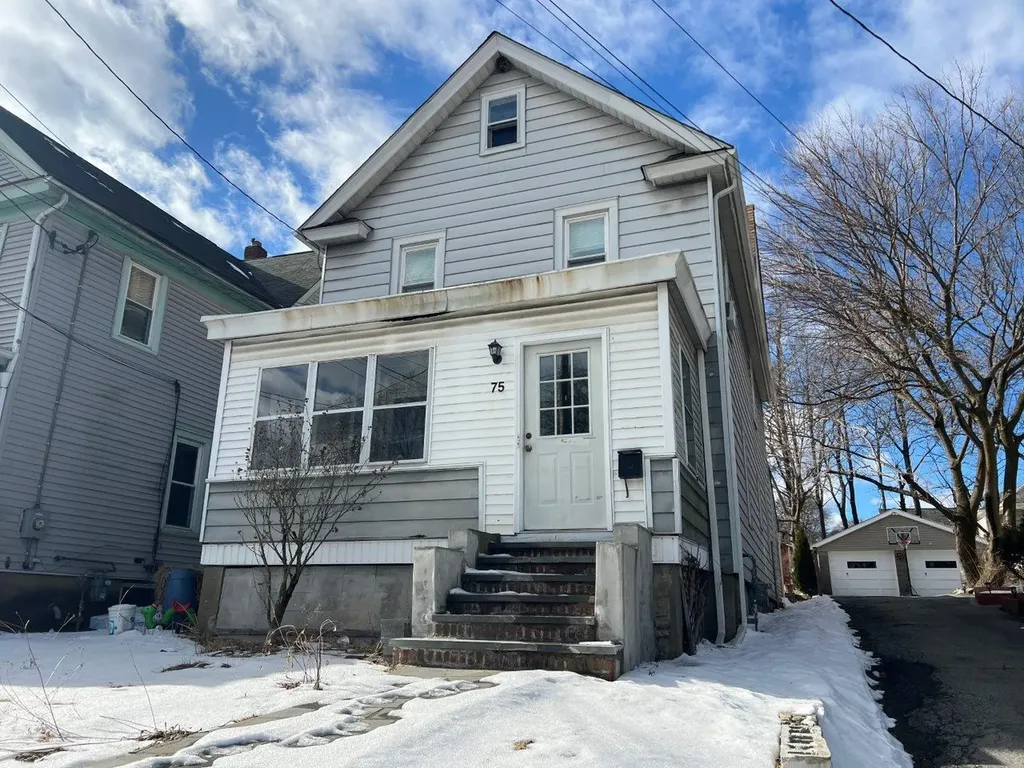 75 Wisner Avenue Newburgh NY 12550