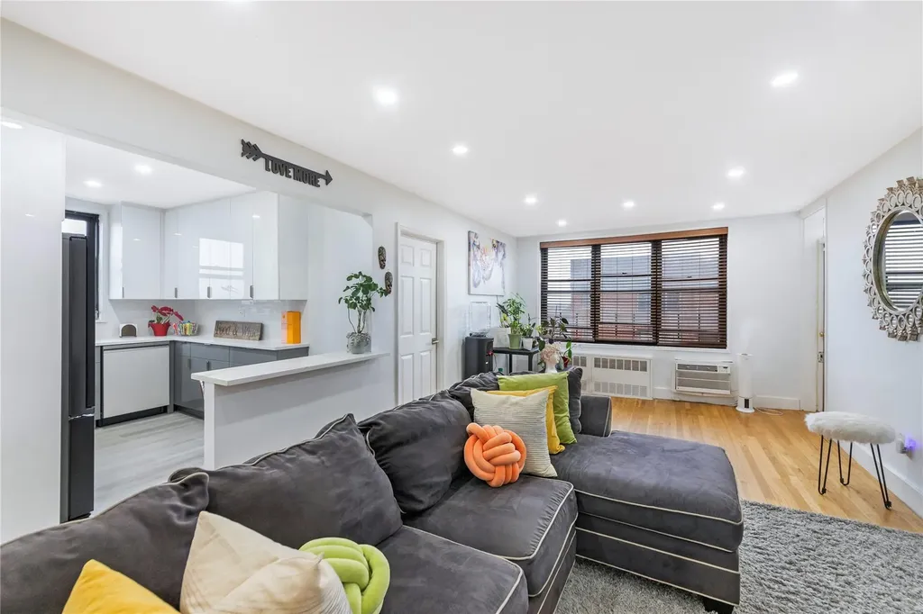 1270 E 51st Street Brooklyn NY 11234