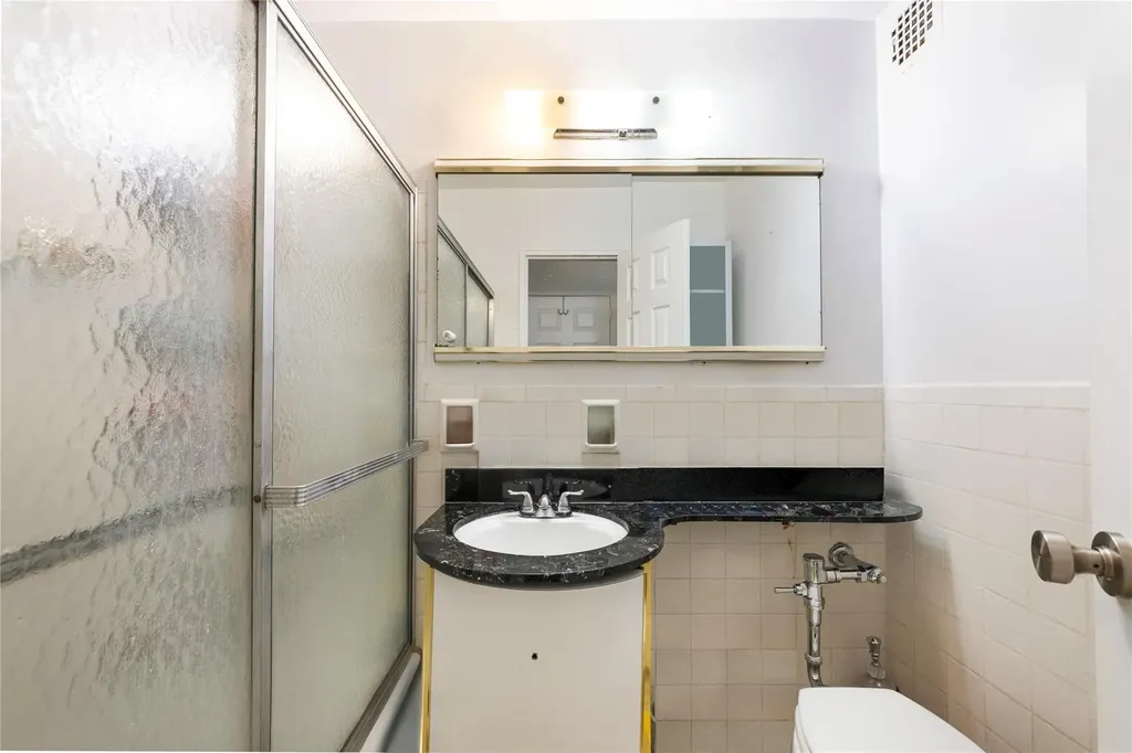 1270 E 51st Street Brooklyn NY 11234
