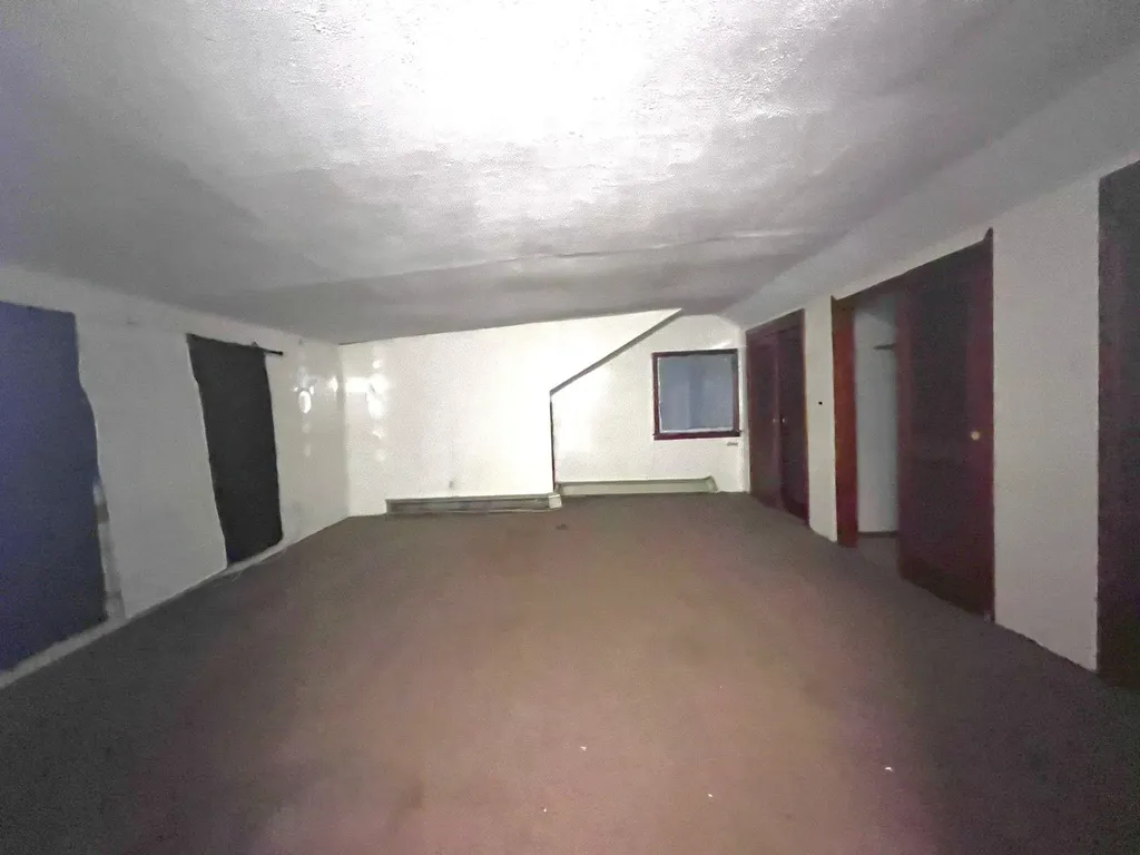 55 Middlecamp Road Westbury NY 11590