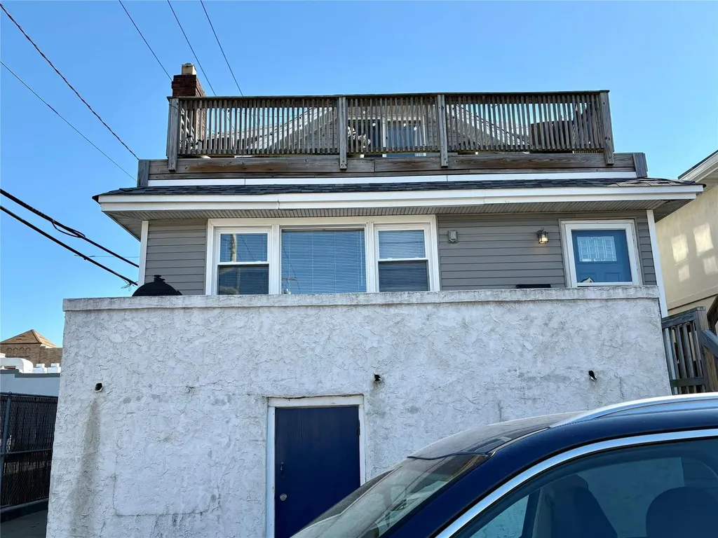 48 Connecticut Avenue Long Beach NY 11561