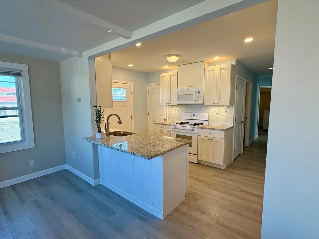 48 Connecticut Avenue Long Beach NY 11561