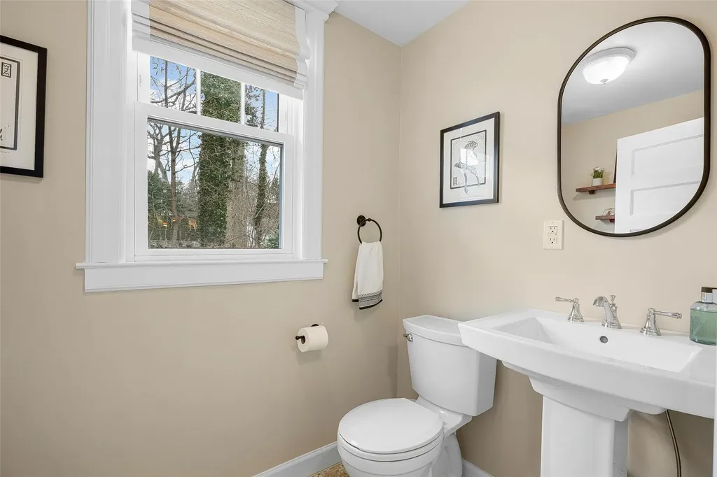 164 Harmon Avenue Pelham NY 10803