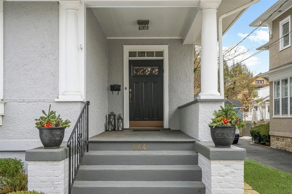 164 Harmon Avenue Pelham NY 10803