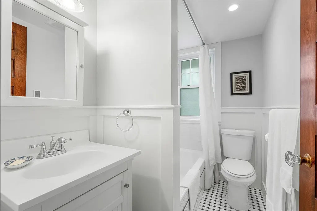 164 Harmon Avenue Pelham NY 10803