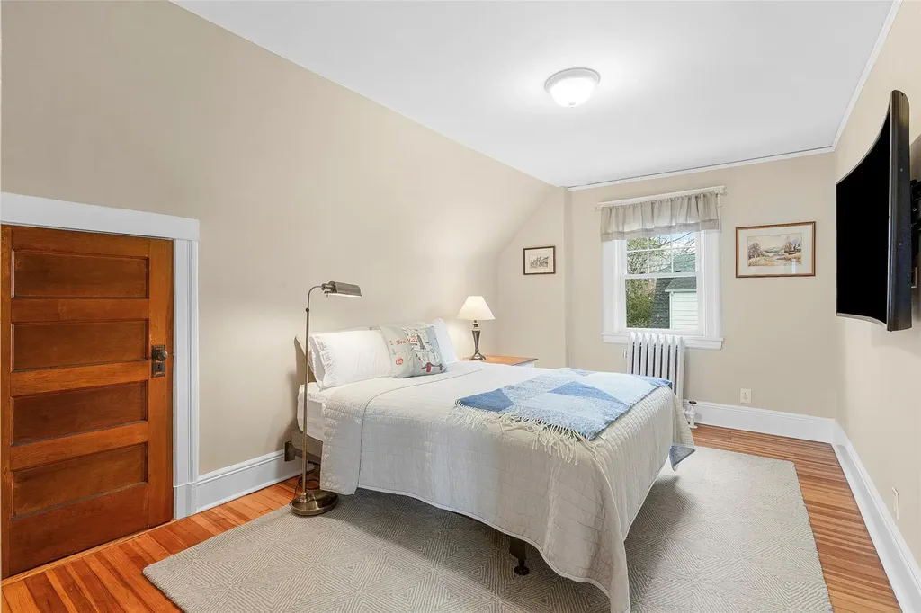 164 Harmon Avenue Pelham NY 10803