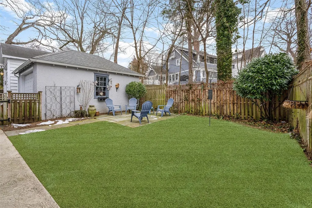 164 Harmon Avenue Pelham NY 10803