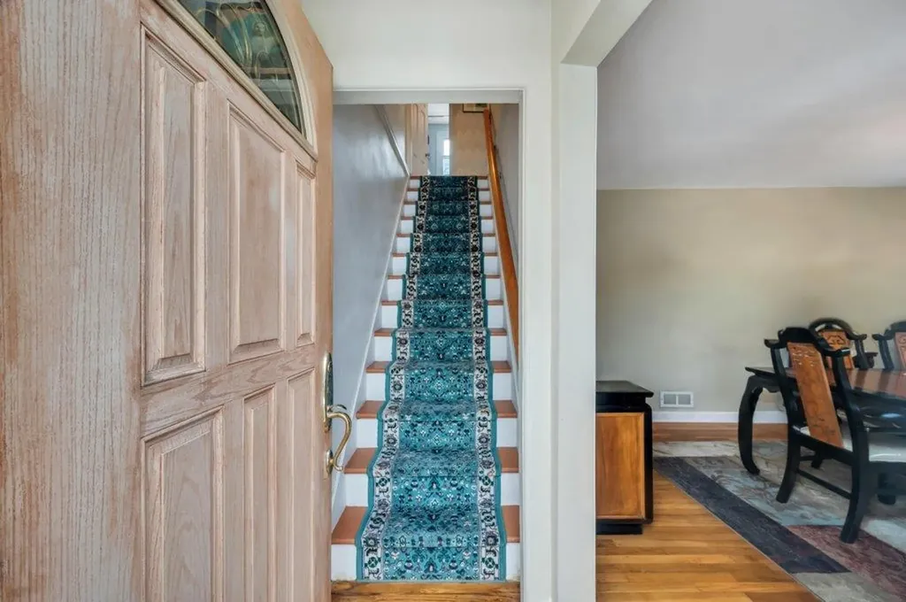 11 Russell Avenue Elmont NY 11003