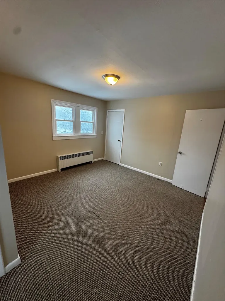 834 5th Street West Babylon NY 11704