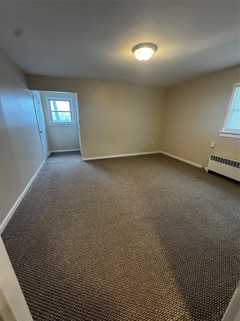 834 5th Street West Babylon NY 11704