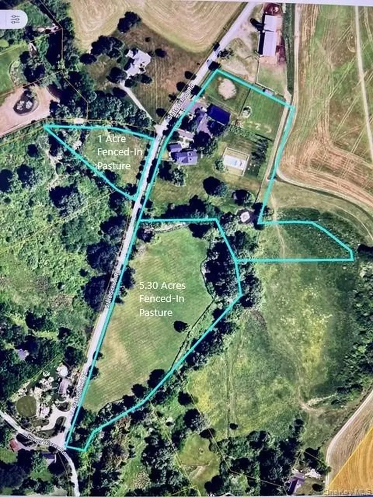 16 State School Road Warwick NY 10990