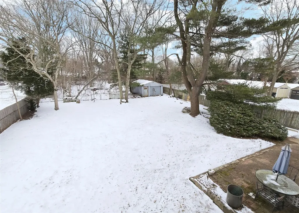815 Udall Road West Islip NY 11795