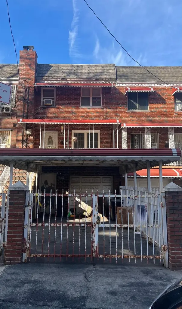 825 Longfellow Avenue Bronx NY 10474