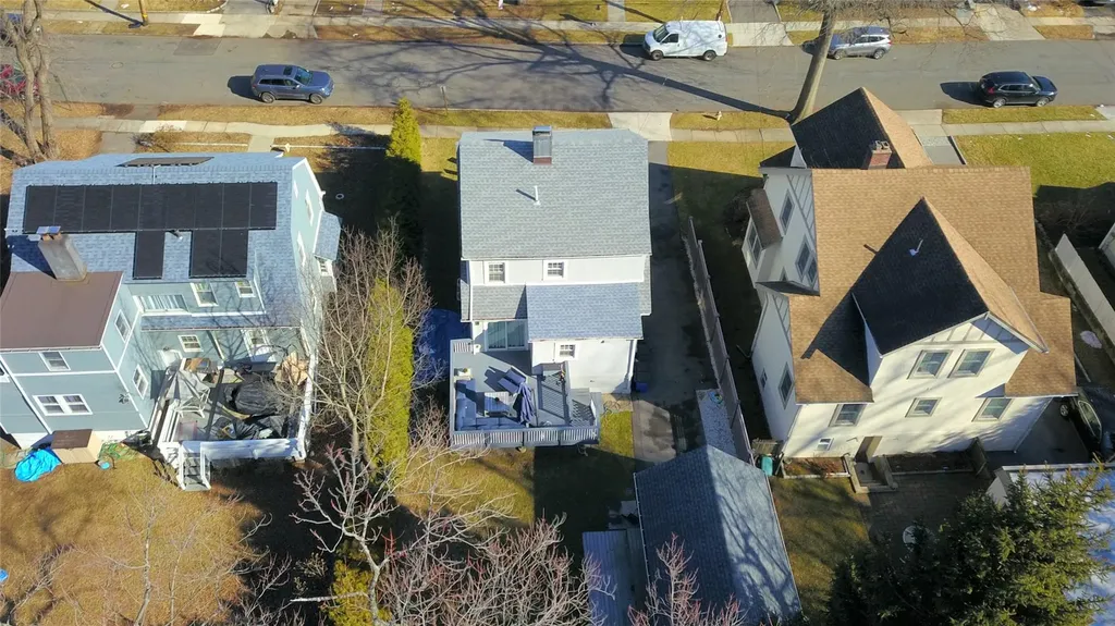 425 Carol Place Pelham NY 10803