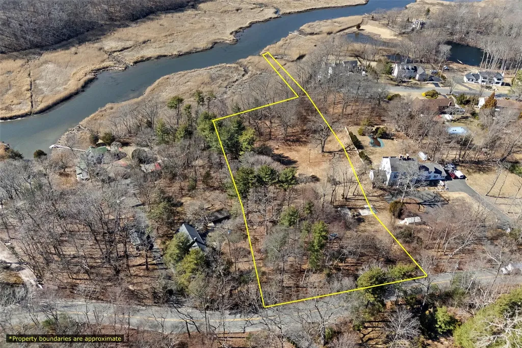 326a Nissequogue River Road Saint James NY 11780