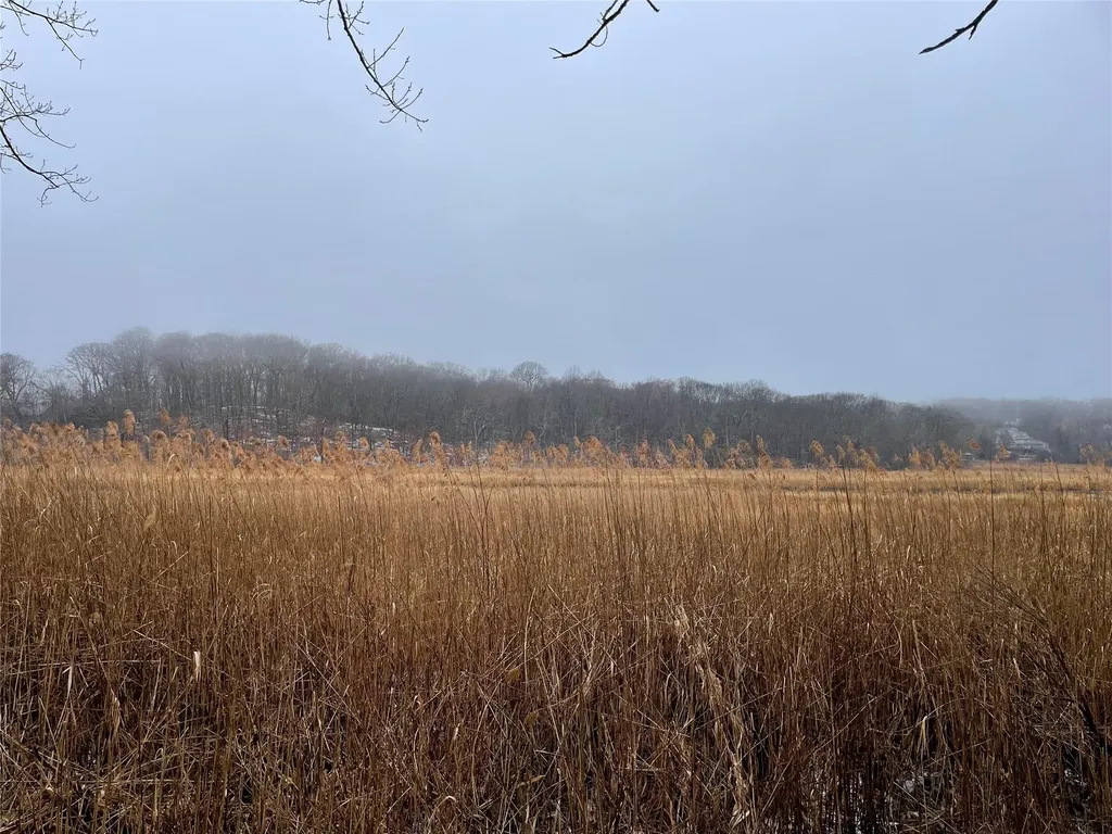 326a Nissequogue River Road Saint James NY 11780