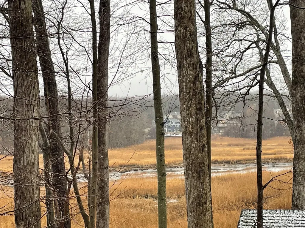 326a Nissequogue River Road Saint James NY 11780