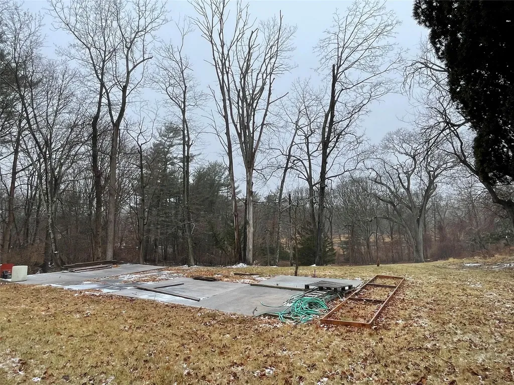 326a Nissequogue River Road Saint James NY 11780