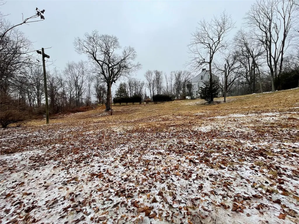 326a Nissequogue River Road Saint James NY 11780