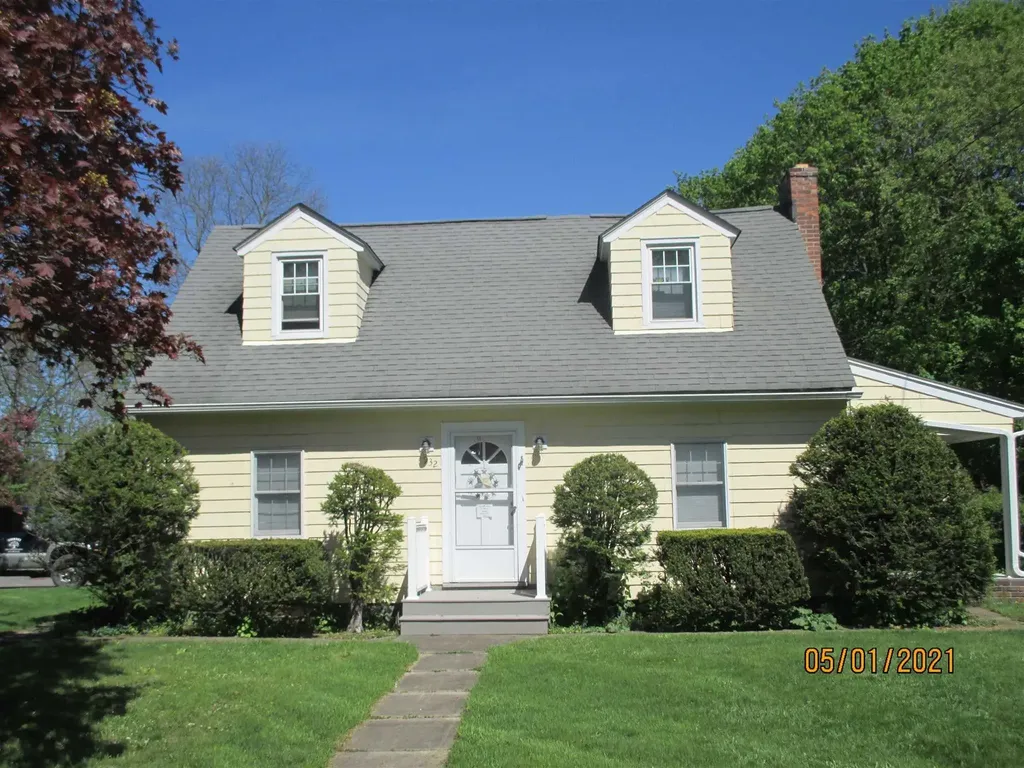 932 Violet Avenue Hyde Park NY 12538