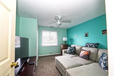 25 Fairlawn Court Shirley NY 11967