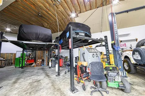 25 Fairlawn Court Shirley NY 11967