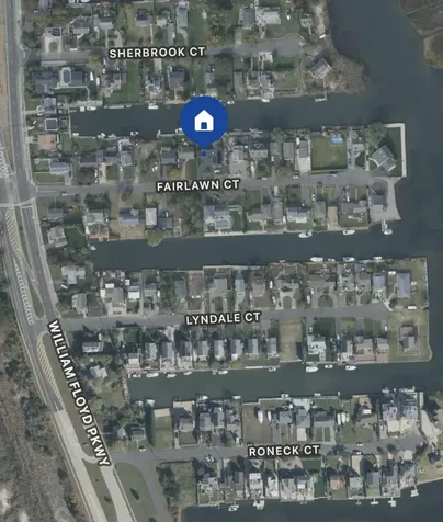 25 Fairlawn Court Shirley NY 11967