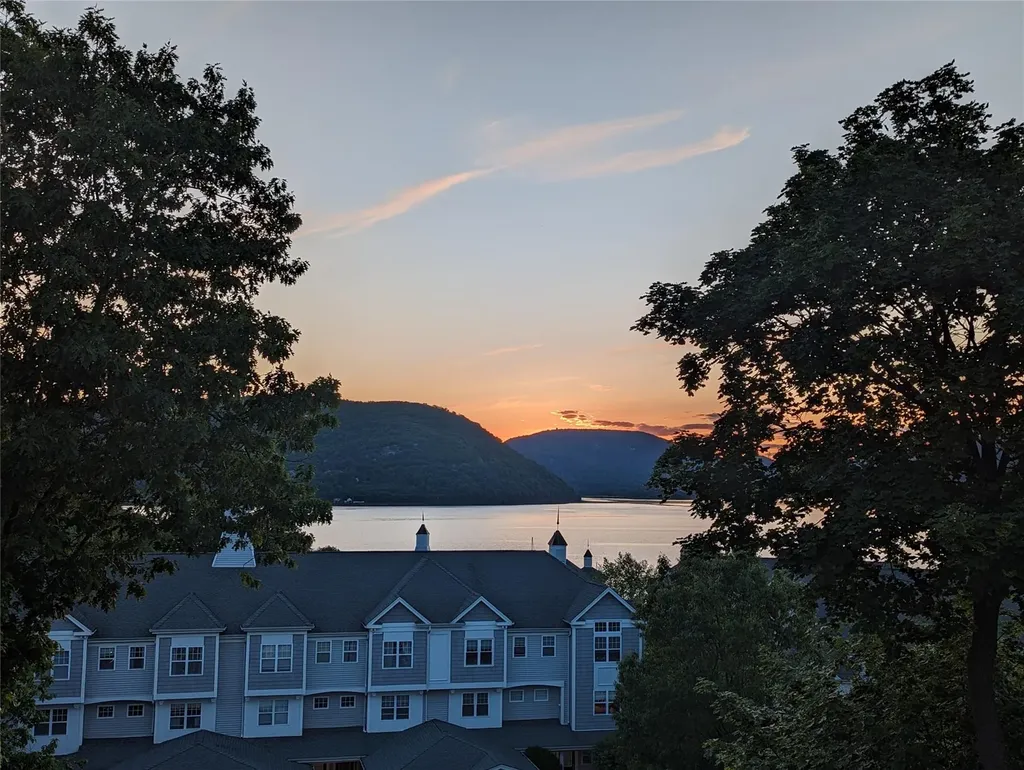227 Highridge Court Peekskill NY 10566