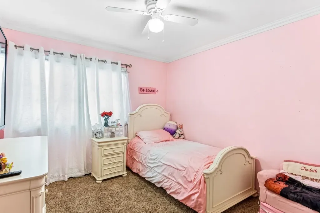 12 Conklin Avenue Selden NY 11784