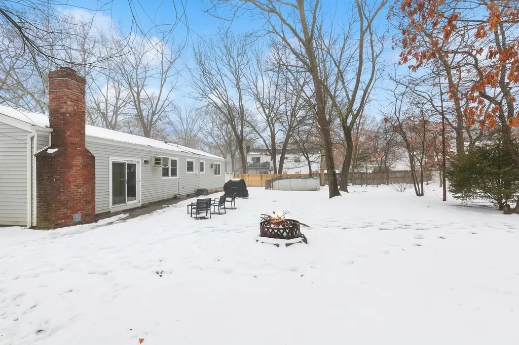 12 Conklin Avenue Selden NY 11784