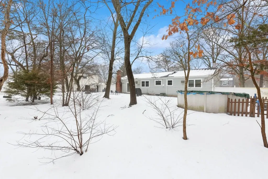 12 Conklin Avenue Selden NY 11784