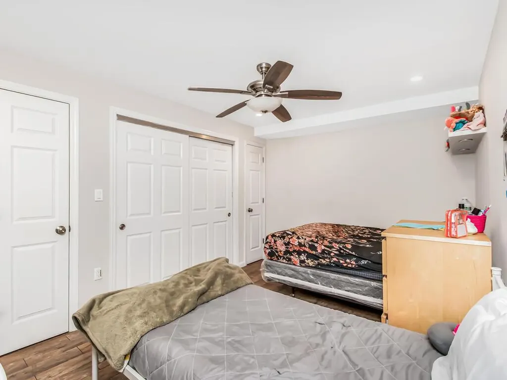 1045 Calhoun Avenue Bronx NY 10465