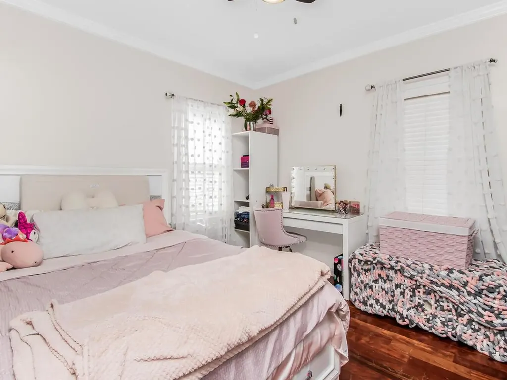 1045 Calhoun Avenue Bronx NY 10465