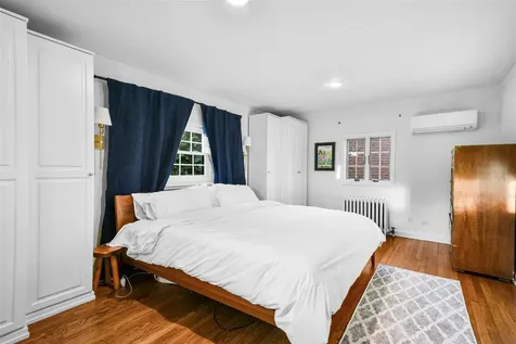 16 Lotus Road New Rochelle NY 10804